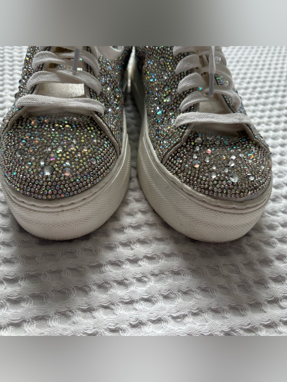 Betsey Johnson Sidny Rhinestone Platform Sneakers Silver Bride Sparkle Glam -6.5 - Picture 8 of 11